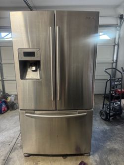 Samsung 26 Cu. Ft. French Door Refrigerator – $350 OBO