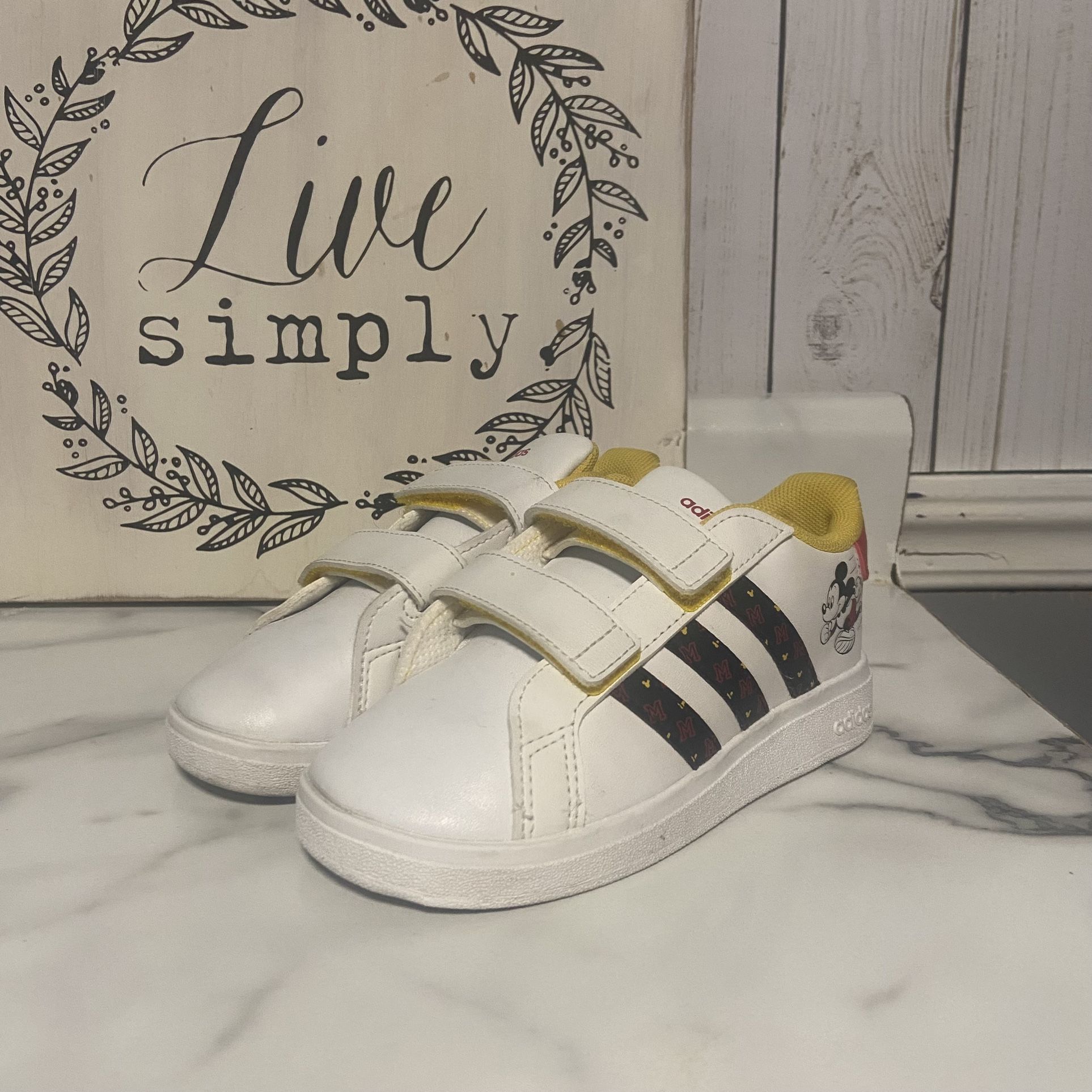 ADIDAS X DISNEY GRAND COURT MICKEY HOOK-AND-LOOP SHOES Size 10 Little Kid
