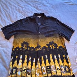 Men’s Shirt Size L