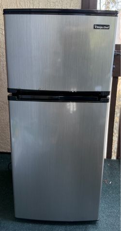 Magic Chef Mini Fridge with Separate Freezer – Model HVDR430SE