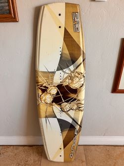Hyperlite State 140 Wakeboard