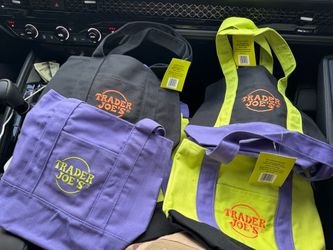 Canvas tote bags
