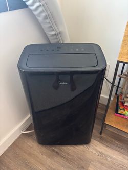 Midea Smart Portable Air Conditioner 10,000 BTU SACC (13,500 ASHRAE