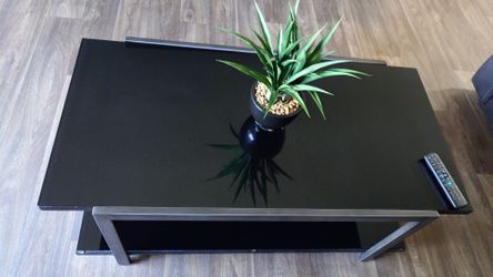 Coffee and side tables