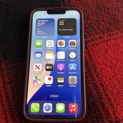 Apple iPhone 13