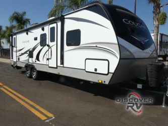 2021 Cougar Half-Ton 29Bhswe