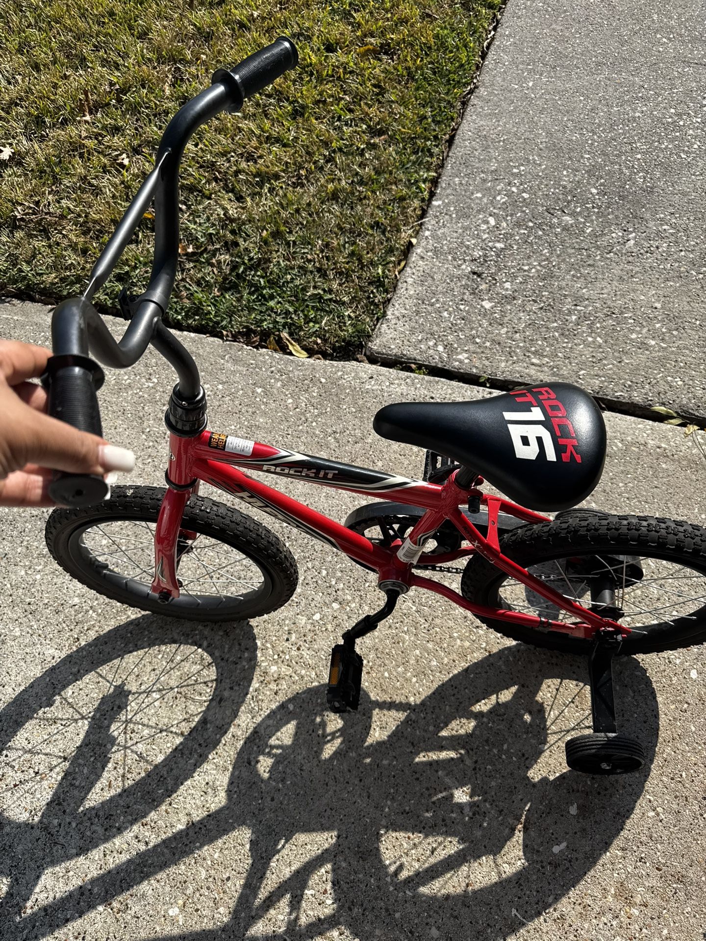 Boys Bike With Training Wheels
