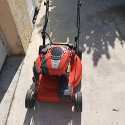 Husqvarna Gas Self Propel Lawn Mower Been Serviced At Shop New Carbarator Like New Its 8 900 Mower 180firm