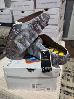 Nike Mind 001 Slides Black Chrome Hyper Crimson size 9.5