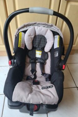 Graco Car Seat 