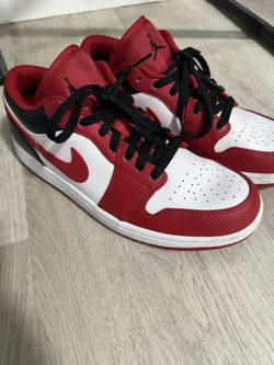 Air Jordan 1 lows size 10