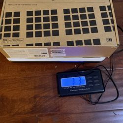 Native Instruments Maschine Mikro MK3 Groove Production Controller w/ Box