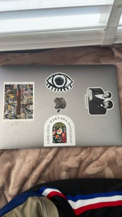 MacBook message for details!!