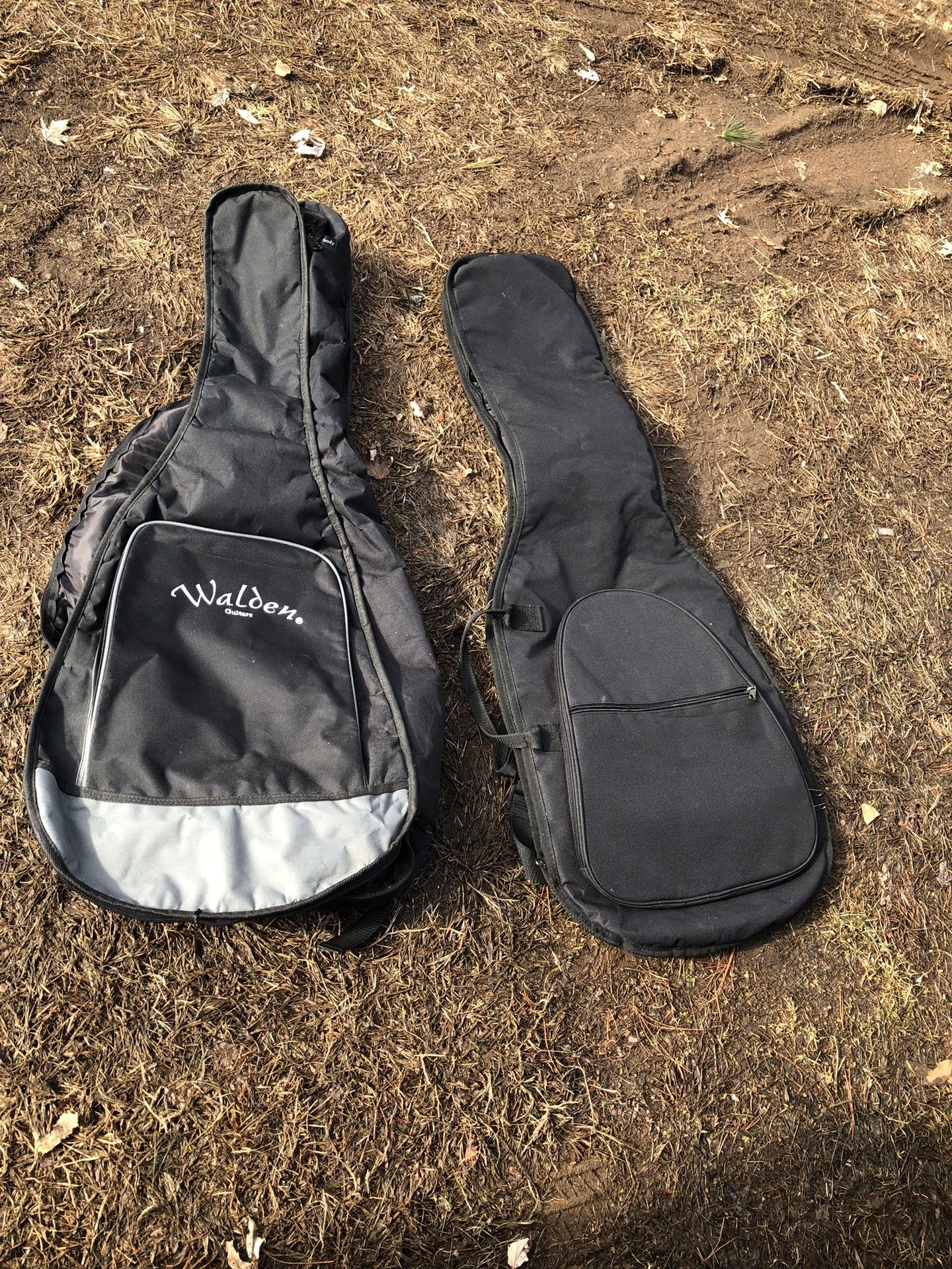 Set Of 2 Guitars Bags.