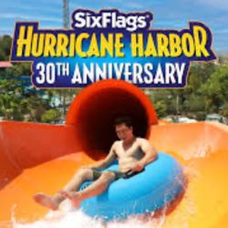 Hurricane Harbor Six Flags 
