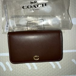 Coach Essential Slim Wallet