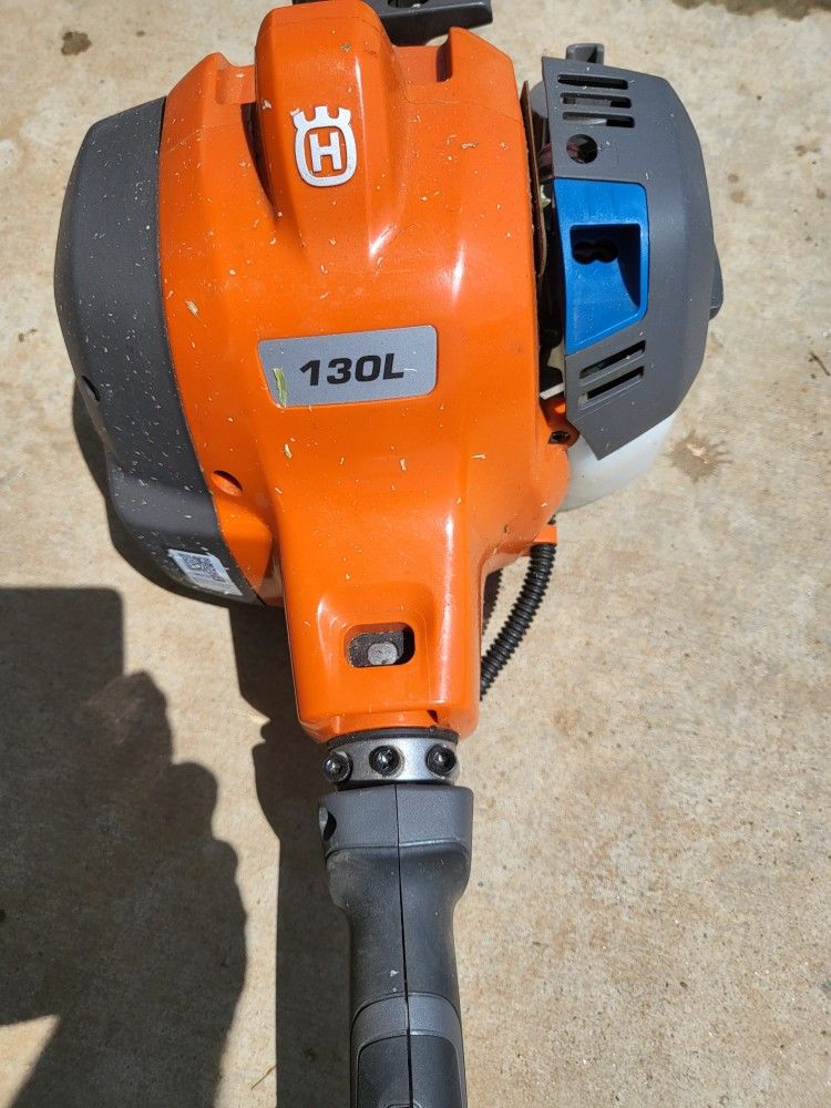 Husqvarna Weed Eater for Sale in Cutler, CA OfferUp