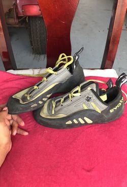 Rock climbing shoes Evalv geshido