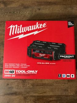 Milwaukee M18 Packout Radio New, open box