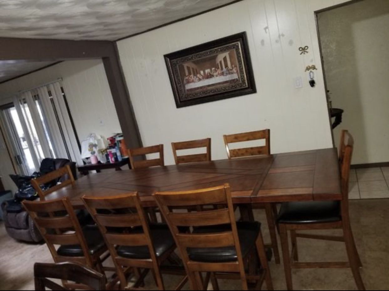 Dining table $700 obo