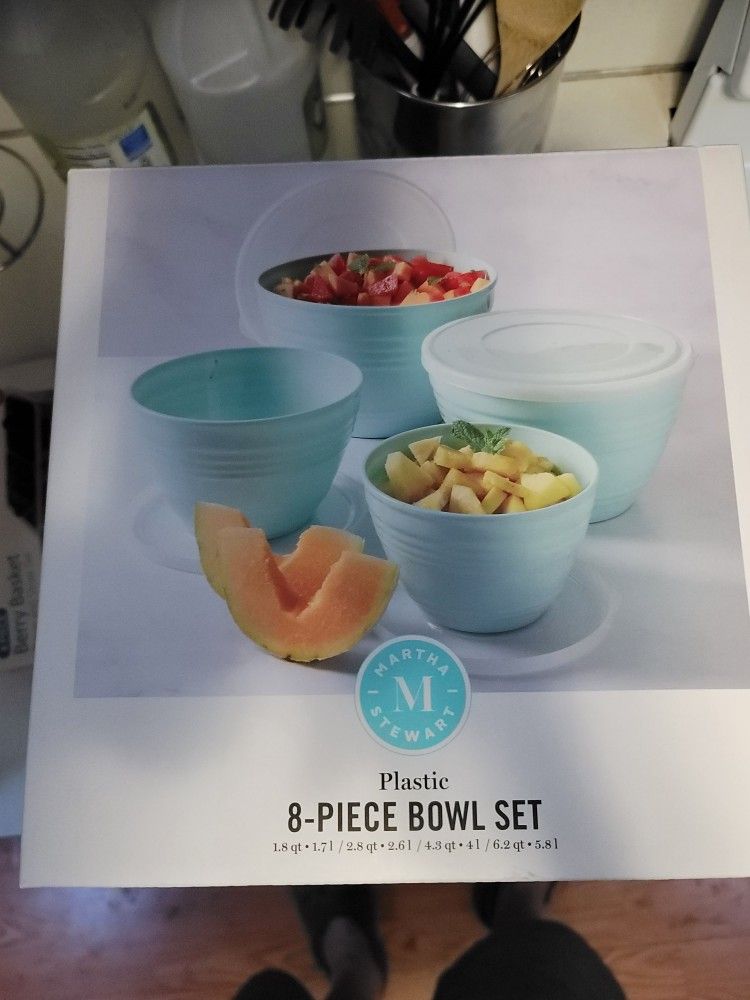 Brand New Mixing Bowls