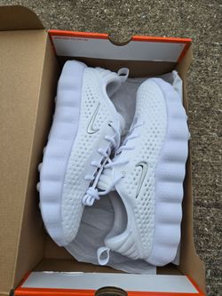 Nike Mind 002 White Vast Grey Size 12 (Pick Up)