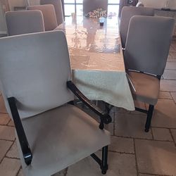 8 Dinning Room Chairs 
