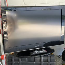 Samsung TV 32”