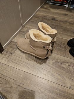 Brand New Bearpaw Boots