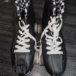 Adult Size 8 Speed Roller Skates
