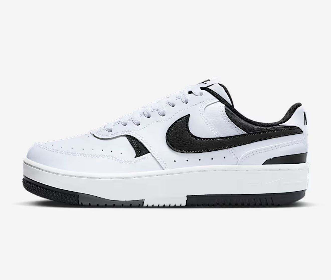 Women's Nike Gamma Force Casual Shoes