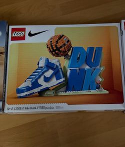 Lego Nike Dunk (Brand New/ Unopened/ 43008)