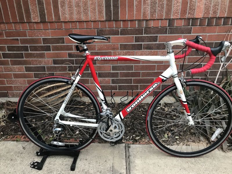 Ironhorse cyclone road bike sale