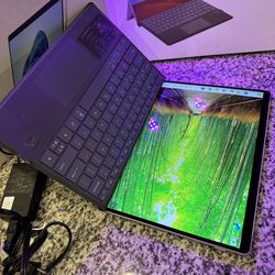 Microsoft Surface Pro 8 With Keyboard/case - Boxes And Charger 