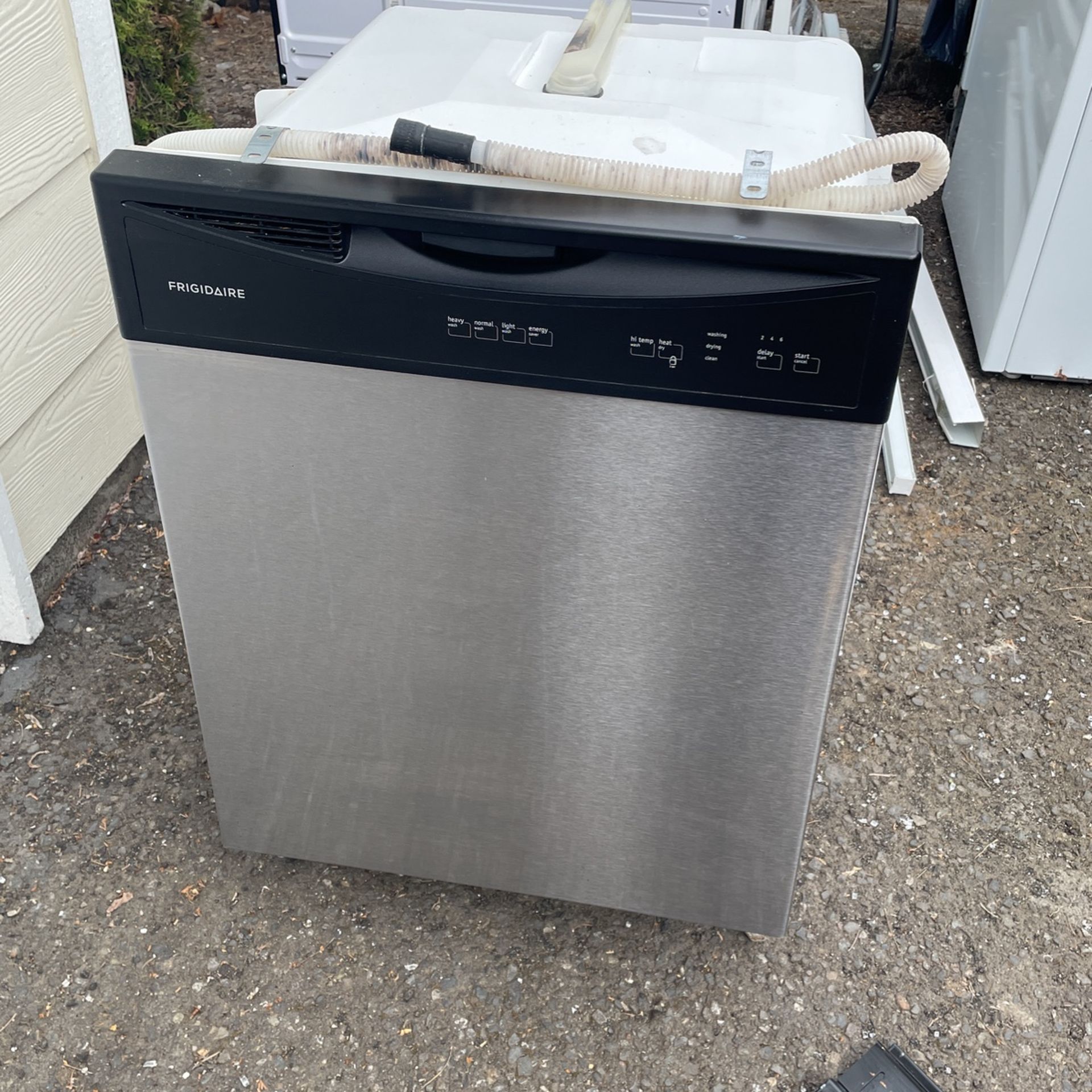 Frigidaire Dishwasher 