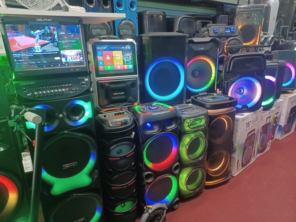 Largest Selection Of Loud Kareoke Bluetooth Party Speakers. Come Listen To Them. Brand New