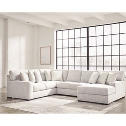 Brand New Elegant Ashley Larce Nex Gen Performance Fabric Sectional 