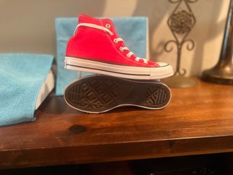 Chuck Taylor Converse