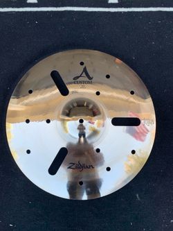 Zildjian A Custom Series 18”  EFX Crash Drum Cymbal BRAND NEW Retails for $419