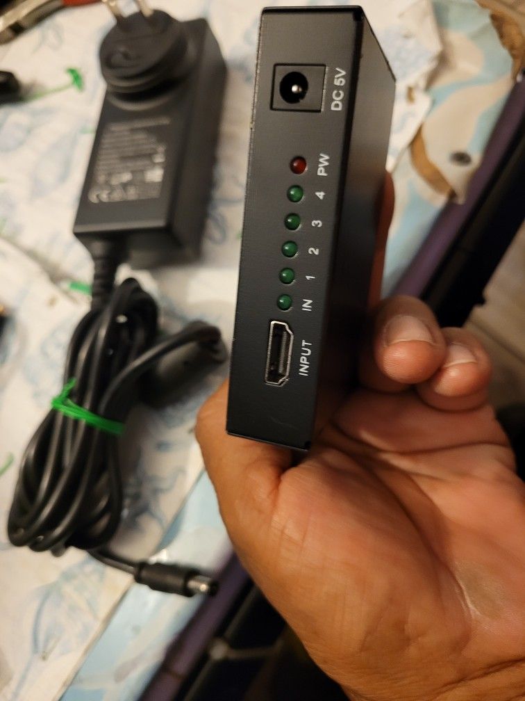 4 PORTS SPLITERS HDMI