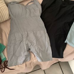 Women Work Out Clothes 