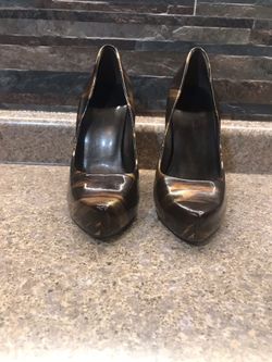 Jessica Simpson Sz 7