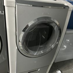 very nice Bosch Dryer evething work good only $250