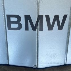 BMW - Windshield Shade W/ Sleeve
