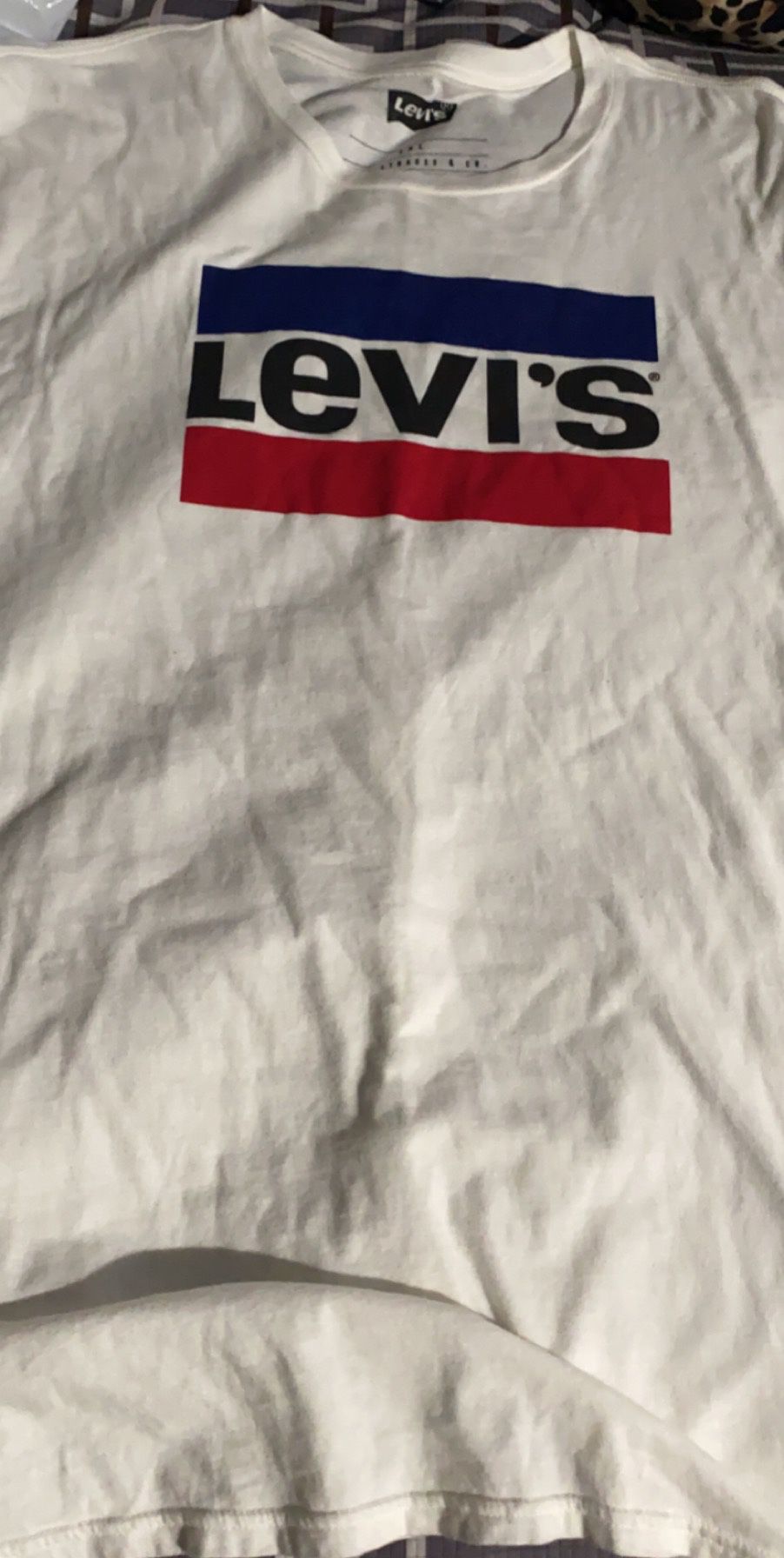 Levi’s tee brand new 2xl long sleeve