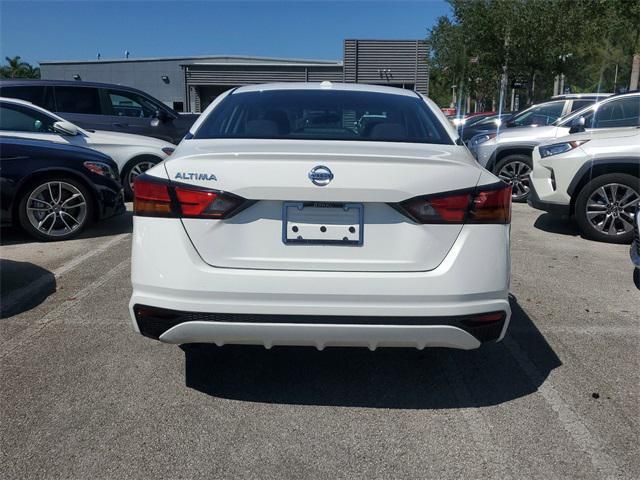 2020 Nissan Altima