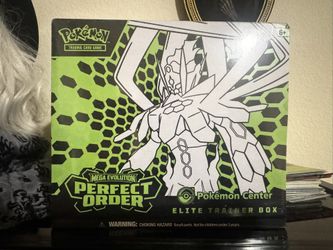 Pokémon Center Elite Trainer Box