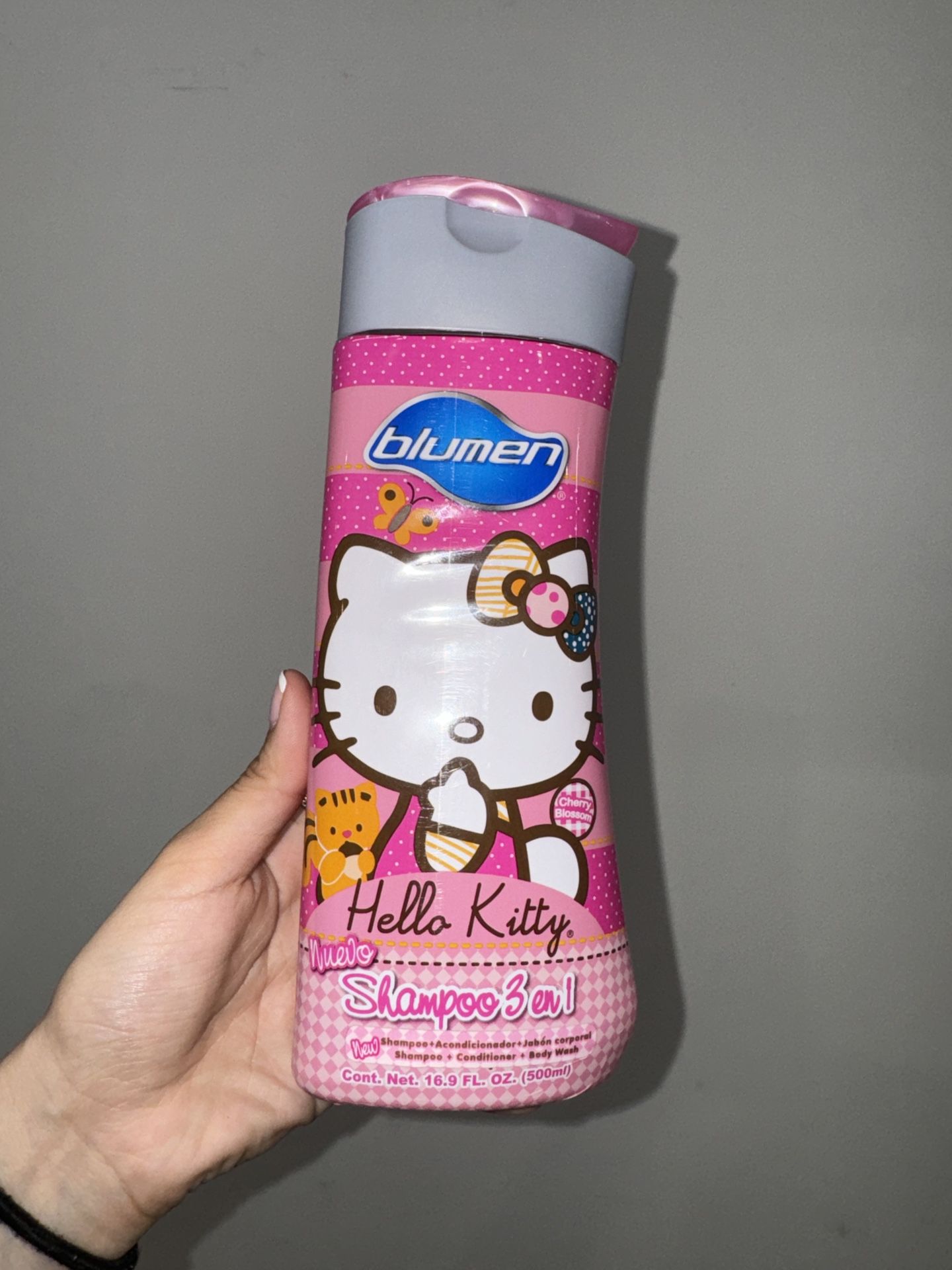HK 3 In 1 Shampoo