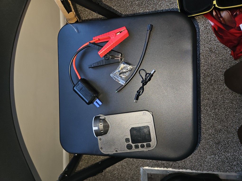 Car Jump Sarter With Build-in Air Inflator