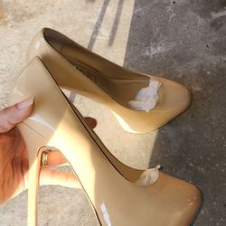 Nude Pumps With Platform Size 8 US Wmns